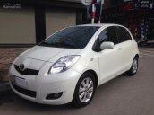 Bán ô tô Toyota Yaris 1.3 AT nhập Nhật Bản 2011, màu trắng, xe nhập, giá tốt