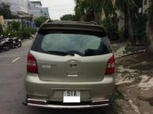 Cần bán Nissan Livina đời 2011, màu vàng 