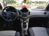 Bán gấp Chevrolet Cruze đời 2010, màu đen