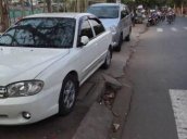 Cần bán xe Kia Spectra đời 2005, màu trắng, giá chỉ 120 triệu