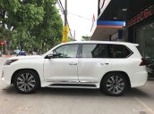 Bán ô tô Lexus LX 570 5.7 AT 2017, màu trắng, xe nhập Trung Đông mới 100%