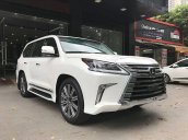 Bán ô tô Lexus LX 570 5.7 AT 2017, màu trắng, xe nhập Trung Đông mới 100%