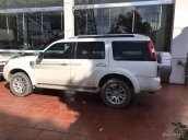 Ford Everest tự động 2013 trả trước 225tr nhận xe