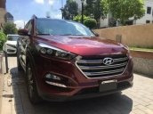 Bán Hyundai Tucson đời 2017, màu đỏ 