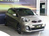 Bán Kia Morning SI 1.25AT số tự động 2015, màu vàng cát, đi 24000km