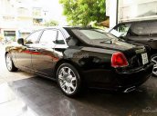 Cần bán lại xe Rolls-Royce Ghost năm 2010, màu đen - xám