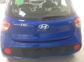 Bán Hyundai Grand i10 2018 CKD 1.2 AT, xe mới, màu xanh, giá cực tốt