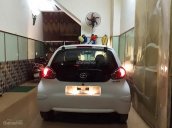 Bán Toyota Aygo năm 2012, màu trắng, nhập khẩu