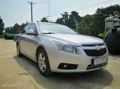 Bán Chevrolet Cruze 1.8 LT 2011, màu bạc