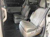 Cần bán lại xe Toyota Sienna Limited 3.5 AT AWD đời 2014, màu trắng, nhập khẩu như mới