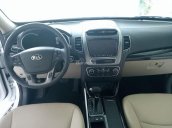 Bán Kia Sorento năm 2017, màu trắng giá cạnh tranh - 0938 900 149