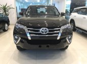 Toyota Fortuner 4x4V màu đen - Nhập khẩu nguyên chiếc, bảo hành 3 năm - Đại lý Toyota Mỹ Đình