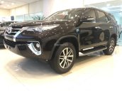 Toyota Fortuner 4x4V màu đen - Nhập khẩu nguyên chiếc, bảo hành 3 năm - Đại lý Toyota Mỹ Đình