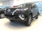 Toyota Fortuner 4x4V màu đen - Nhập khẩu nguyên chiếc, bảo hành 3 năm - Đại lý Toyota Mỹ Đình