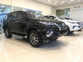 Toyota Fortuner 4x4V màu đen - Nhập khẩu nguyên chiếc, bảo hành 3 năm - Đại lý Toyota Mỹ Đình