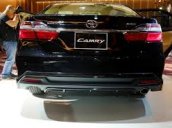 Bán Toyota Camry 2.0 E mẫu mới 2018, sang trọng mọi ánh nhìn