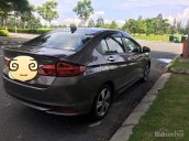 Chính chủ cần bán xe Honda City đời 2016, màu titan