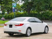 Bán Lexus ES 250 đời 2016, màu trắng