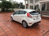 Bán Ford Fiesta S đời 2016, màu trắng chính chủ, giá tốt