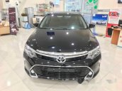 Bán Toyota Camry 2.5Q năm 2017, màu đen