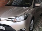 Cần bán Toyota Vios E đời 2015, màu bạc số sàn giá cạnh tranh