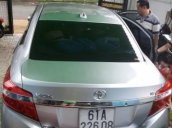 Cần bán lại xe Toyota Vios G đời 2015, màu bạc