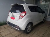 Bán Chevrolet Spark AT đời 2015, màu trắng số tự động giá cạnh tranh