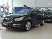 Bán Chevrolet Cruze LT 1.6L 2017, màu đen