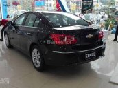 Bán Chevrolet Cruze LT 1.6L 2017, màu đen