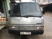 Cần bán lại xe Nissan Urvan năm 1994, màu bạc