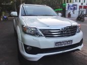 Cần bán xe Toyota Fortuner TRD Sportivo 4x4 AT đời 2014, màu trắng, 815 triệu