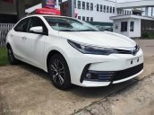 Bán Toyota Corolla altis 2.0V AT 2017, màu trắng