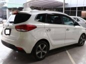 Xe Kia Rondo 2.0AT sản xuất 2016, màu trắng