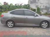 Bán Hyundai Avante 2.0 AT đời 2011, màu xám còn mới