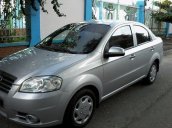 Bán xe Daewoo Gentra đời 2010, màu bạc số sàn