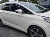 Cần bán xe Kia Rondo sản xuất 2016, màu trắng, giá tốt