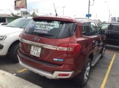 Bán Ford Everest 2.2L AT Titanium sản xuất 2016, màu đỏ