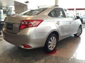 Cần bán xe Toyota Vios đời 2017, màu bạc