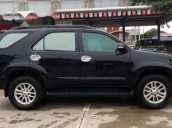 Bán ô tô Toyota Fortuner V sản xuất 2013, màu đen như mới, 715tr