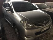 Cần bán lại xe Toyota Innova đời 2008, màu bạc xe gia đình, 400tr