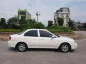 Cần bán Kia Spectra đời 2003, màu trắng, 120 triệu