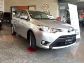 Cần bán xe Toyota Vios đời 2017, màu bạc