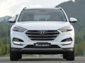 Hyundai Tucson 2017 giá thỏa thuận, hỗ trợ trả góp 90% giá trị xe. Hotline: 0964.229.389