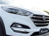 Hyundai Tucson 2017 giá thỏa thuận, hỗ trợ trả góp 90% giá trị xe. Hotline: 0964.229.389