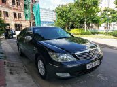 Bán ô tô Toyota Camry 2.4G đời 2004, màu đen, giá tốt