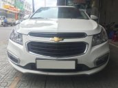 Bán Chevrolet Cruze LT đời 2016, màu trắng  