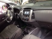 Chính chủ bán Toyota Innova 2.0 E 2013, màu xám