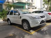 Bán Ford Escape đời 2012, màu trắng 