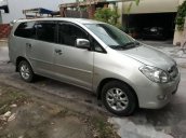 Bán ô tô Toyota Innova G 2007, màu bạc chính chủ