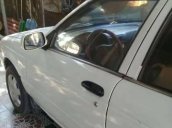 Bán xe Nissan Sunny sản xuất 1994, màu trắng 